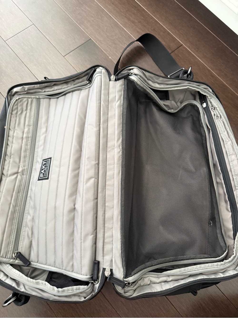 Pakt One Travel Bag - Light Gray